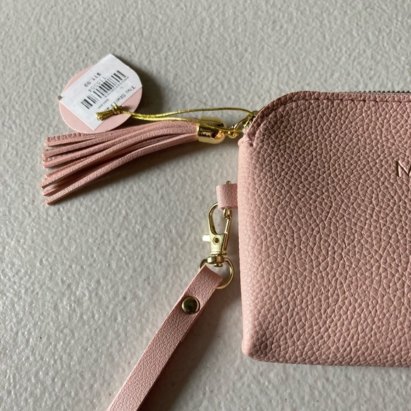 Wallet Small Pink Purse Michelle Engraved New with Tag Zipper Compartment - Picture 3 of 9